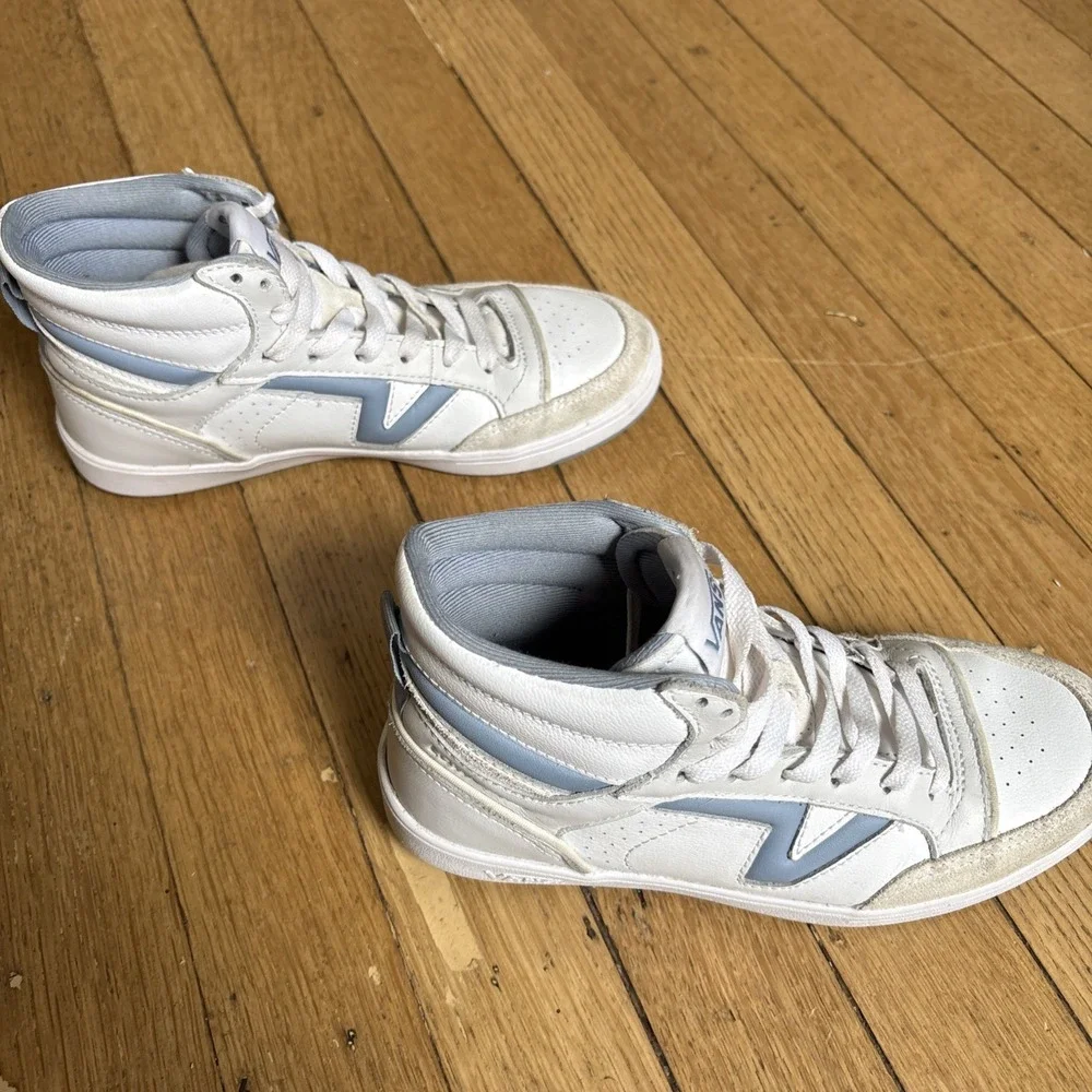 Vans clock shoe